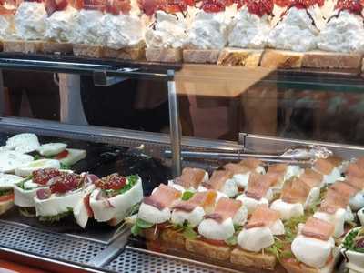 Leka Ópera Bar & Tapas