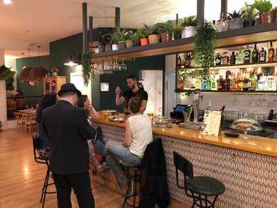 Golden Bar Restaurant