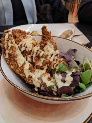 Golden Bar Restaurant