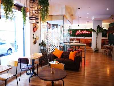 Golden Bar Restaurant