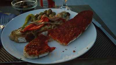 Mirador De Cabo Blanco. El Refugio Del Aguila