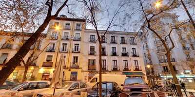 La Playa De Lavapies