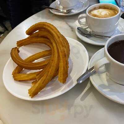 Chocolatería San Ginés