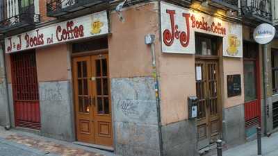 J&j Books And Coffee