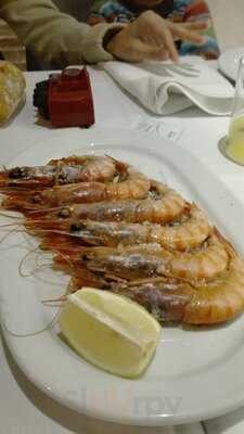 La Tipica Bodega El Garnacho