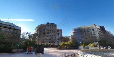 La Plaza De Chamberi