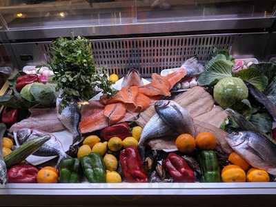 Delfin Bar Restaurant