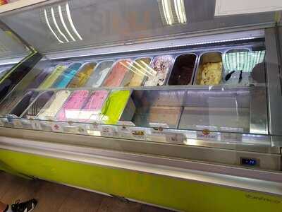 Cariló Helados & Café