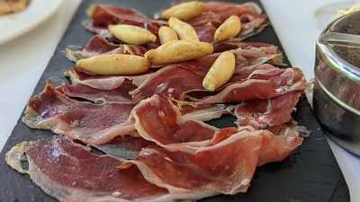 Taberna - Restaurante El Capataz