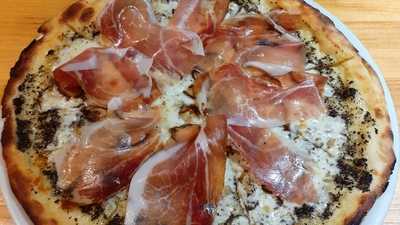 De La Cruz Pasta & Pizza Bar