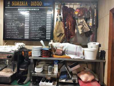 Sidrería Mesón Restaurante Diego