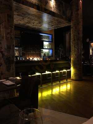 Nipponsei Sushi & Club Experience