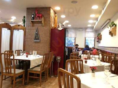 Oviedo Bar Restaurante