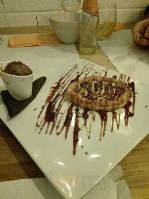 La Otra Bar - Photo 8