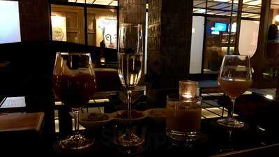 Feten Bar Clandestino