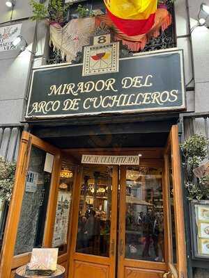 Mirador Del Arco De Cuchilleros