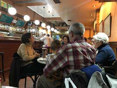 Cafetería Santander Camuy