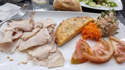 Cafetería-restaurante Los Delfines