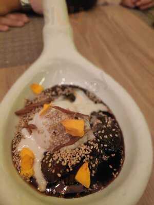 Fresh Restaurant & Lounge