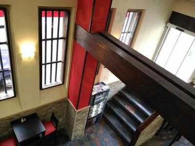 Bar Restaurante La Revolera