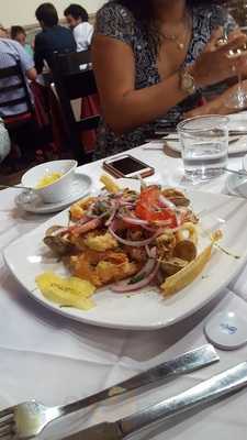 Bar Restaurante La Revolera