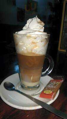 Bar Cafeteria Todo Lo Contrario