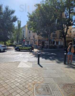 Cafetería Bar Pirámides
