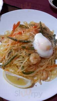 Casa Bora Comida Filipina