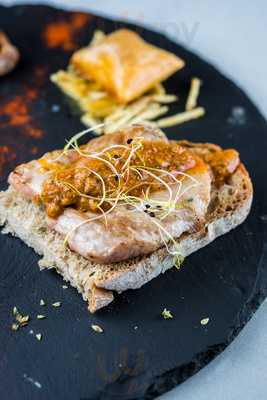 Restoran Zampa Late Dinner