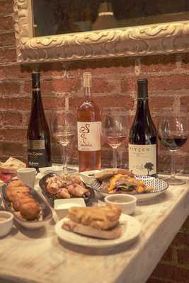 Restoran Zampa Late Dinner