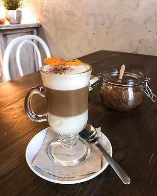 L'orangerie Bar & Creperie