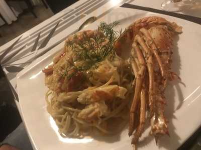 Mamafrica Bar Lounge Restaunte