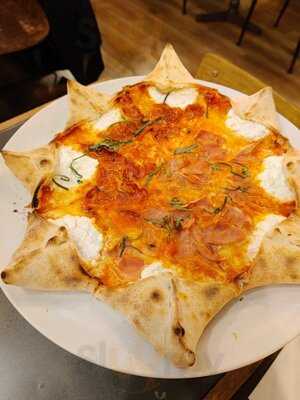 Mister O1 Extraordinary Pizza