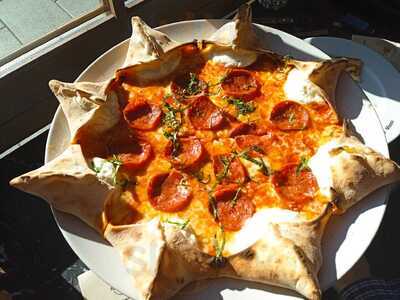 Mister O1 Extraordinary Pizza