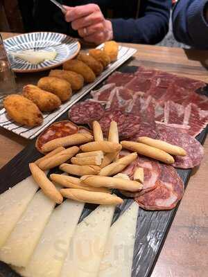 Taberna Los Castizos