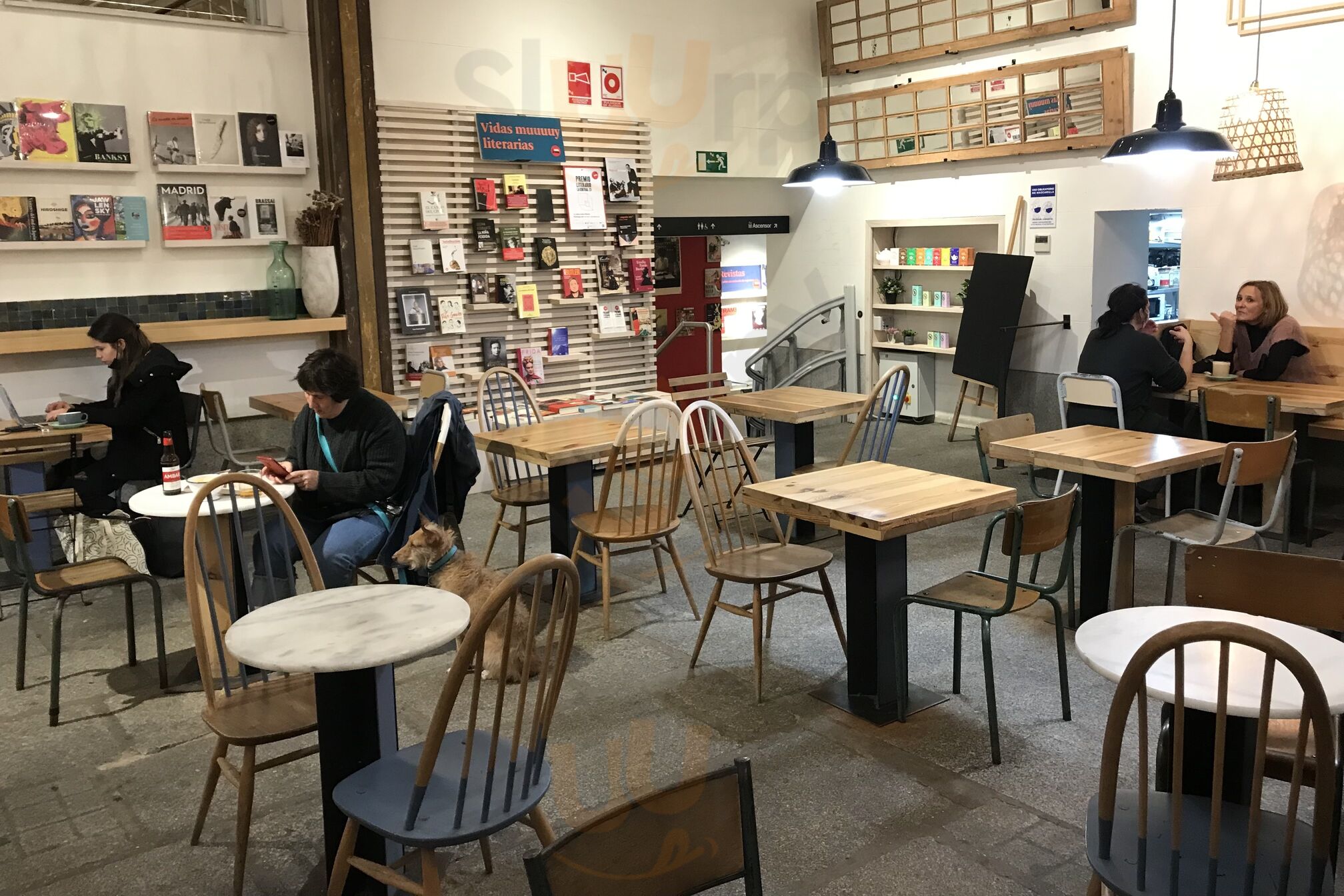 El Bistró De La Central