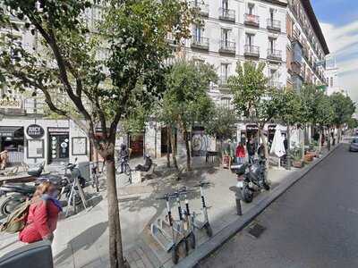 Juicy Avenue Fuencarral