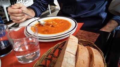 Restaurante La Pimienta, Café-bar