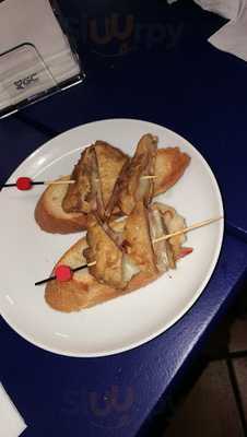 Bar De Pintxos Y Copas.