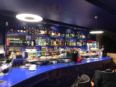 Bar De Pintxos Y Copas.