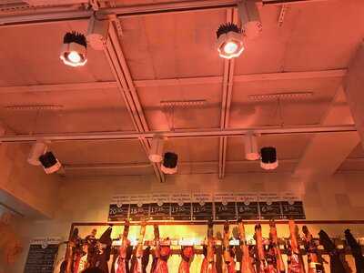 Ultramarinos Octavio