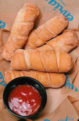 Enriqueta Fresh Truck