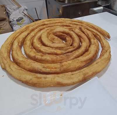 Churreria Chocolateria El Artesano Desde 1983