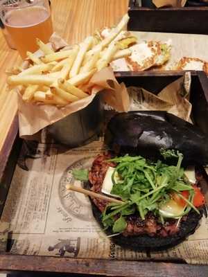 Juanchis Burger Malasaña