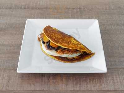 Qué Chévere Restaurante