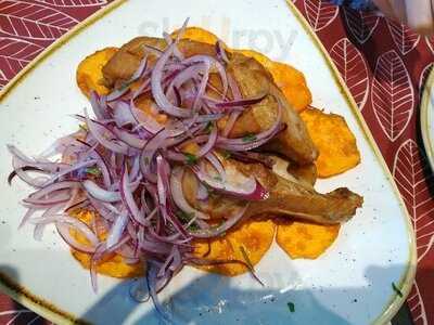 Tayta Chicken Grill & Wok