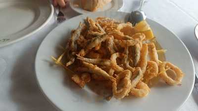 El Pesca Restaurante