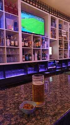 Mónica 2.0 Lounge Bar