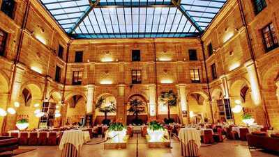 El Claustro De Los Agustinos