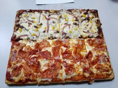 Pizza Por Metro